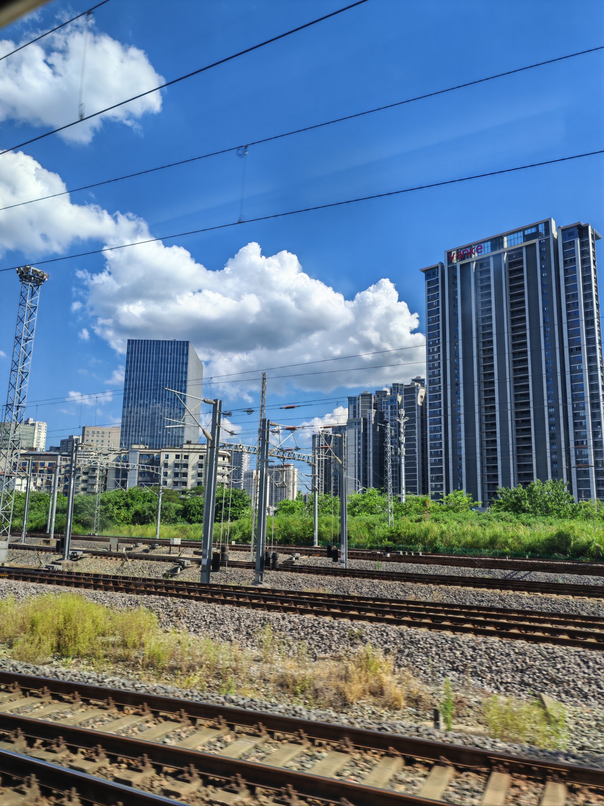 坐高铁照片风景图片