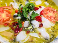 经典酸菜鱼-外婆私房菜(新亚百货店)