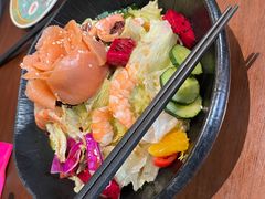 海上风情烟熏三文鱼色拉-人和馆·上海菜(肇嘉浜路店)