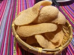 -香巴拉云南餐厅(华莱坞店)