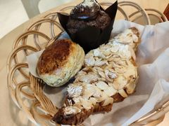 -麦田工坊(月湖店)