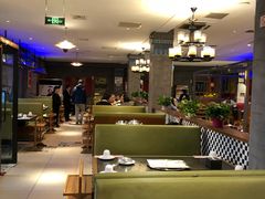 大堂-小牛海记潮汕牛肉店(永定路店)