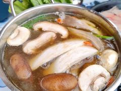 菌汤锅底-丽江庭院·云南野生菌·海鲜火锅(鼓楼四合院店)