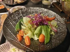 -铭牛烧肉·和牛海鲜自助(高新月牙湖店)