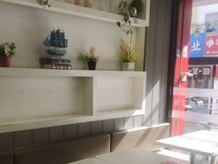 -华莱士·全鸡汉堡(沙井博岗店)