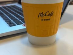 -麦当劳(杨林得来速店)