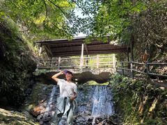 -夏霖九天银瀑风景区