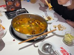 -七欣天香辣蟹火锅(闵行浦江欢乐颂店)