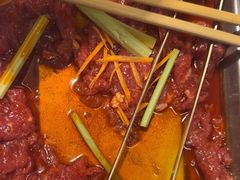 -洱火云南酸菜牛肉火锅(石景山当代商城店)