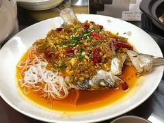 -堂瓦里·33年传统赣菜(第一街区店)