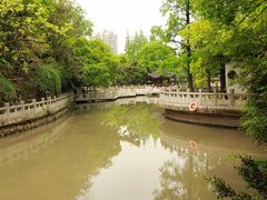 -汇龙潭
