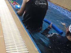 -阳光游泳培训基地(亦庄站)