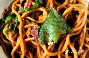 Secret-Recipe Noodles with Sauce