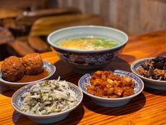 -老外婆本帮面(塔城路店)