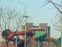 -欢乐水魔方水世界