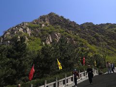 -鸡鸣山旅游景区