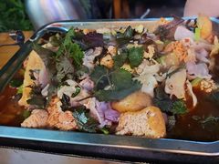 -后街佬·炭火鲜鱼杂(南城店)