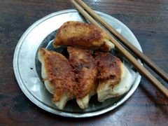 -黄阿姨锅贴大王(万航渡路店)