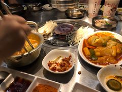 -韩聚屋韩国烤肉餐厅(新北万达店)