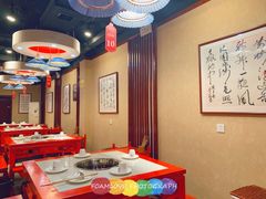 大堂-大龍火锅(簋街店)