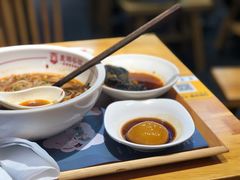 -呷佬·长沙手工米粉(金沙江路店)