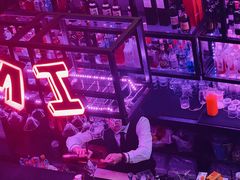 -vimi便利店酒吧