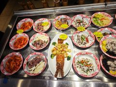 -侬佳蒸菜馆(听潮店)