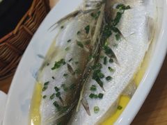 -品鲜村农家菜·阳澄湖大闸蟹(总店)