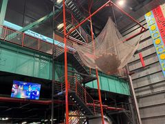 -极限PLAY运动娱乐新世界·团建派对潮玩休闲馆·室内蹦极高空游乐园