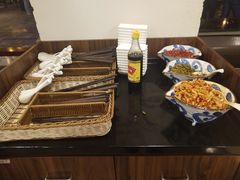 -双燕楼·手工馄饨·汤面小吃(世纪汇店)