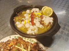 -楼上大排档·顺德菜·粥水·鱼生(苗栗路店)