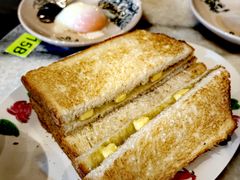 雪油咖椰烤面包-何九海南茶店(鬼仔巷店)