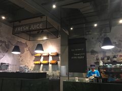 -Wagas沃歌斯(百盛优客店)