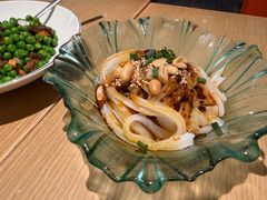 川北凉粉-渝信川菜 · 川味家常菜(财富购物中心店)