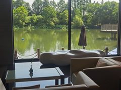 -上海怡沁园度假酒店
