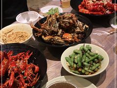 -巴厘龙虾·榜首油焖大虾(音乐学院·沿江酒馆店)