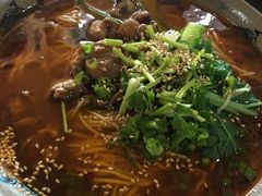 -丁丁猫重庆小面(徐州路店)