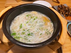 -勺子米线·云南传统小吃市集(四方街店)