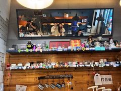 -Be Lived Cafe比例咖啡(摩天轮店)