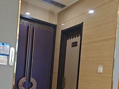 -郑庄脂渣海鲜楼(九水路店)
