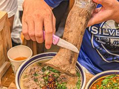 -云阿蛮云南生烫牛肉米线(奉贤路店)