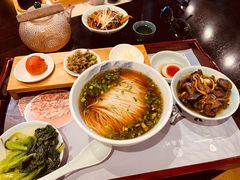 虞山蕈油面-苏面坊(苏州托尼洛·兰博基尼书苑酒店)