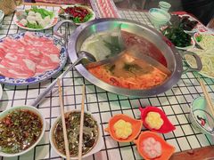 -山悦里 山野·鲜火锅(罗斯福广场店)