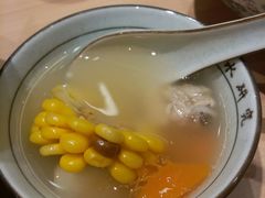 例汤-狮头牌卤味研究所·卤味饭(花城汇南区店)