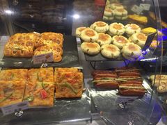-巴黎贝甜(大宁国际商业广场店)
