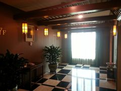 电梯间-世纪金源大饭店海鲜自助餐厅(迎宾路店)