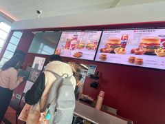 -肯德基(虹桥机场T2北指廊精选外卖点店)
