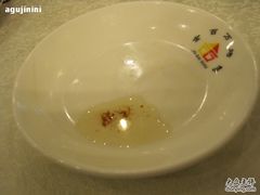 一片烤鸭挤出的油-金百万烤鸭店(马甸店)