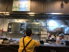 -大师傅粥品(埃华街)