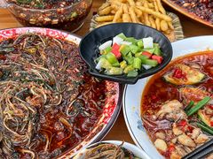 -阳光院坝小龙虾(红牌楼店)